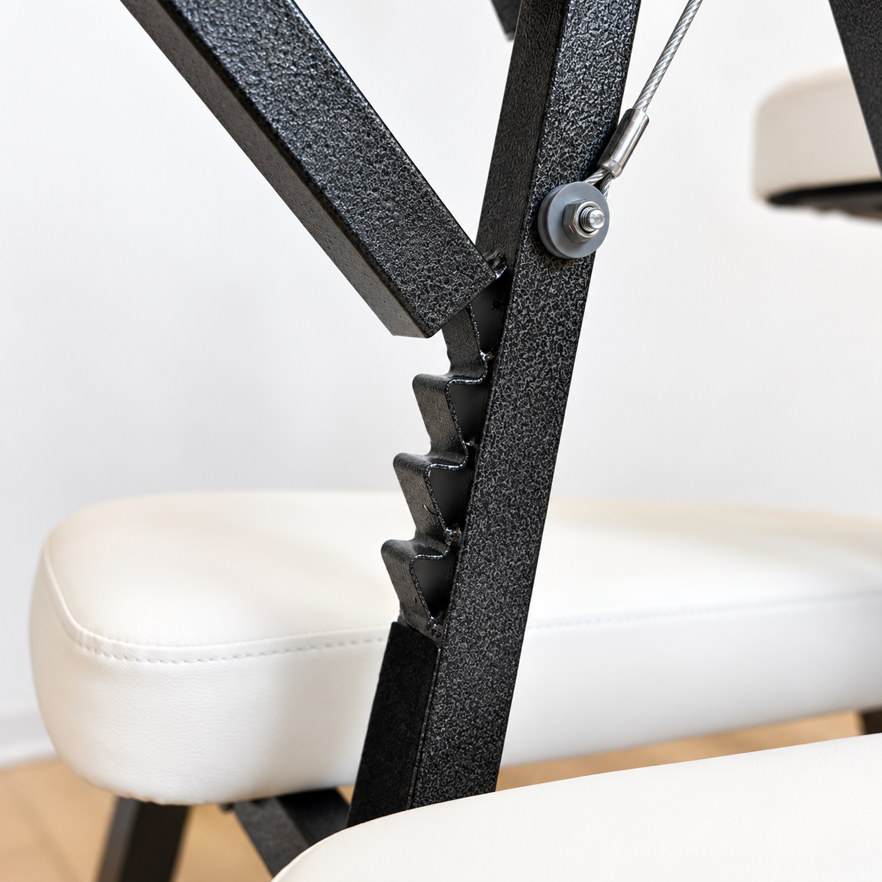 SEDIA ERGONOMICA COLORE BIANCO - immagine 5